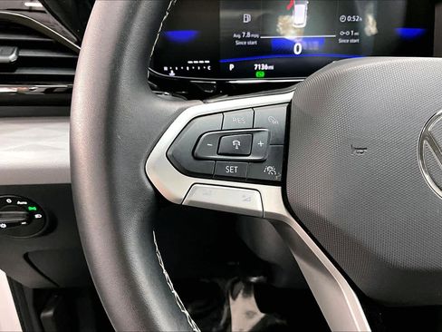 Used 2024 Volkswagen Taos S image 21