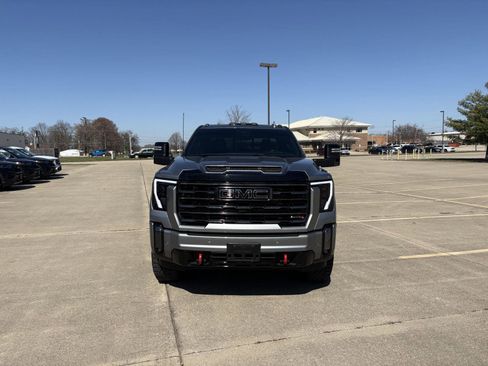 Used 2024 GMC Sierra 2500 AT4 w/ AT4 Premium Plus Package image 19