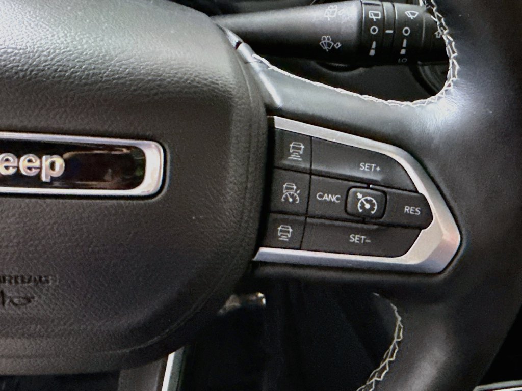 Used 2022 Jeep Compass High Altitude AWD/4WD image 25