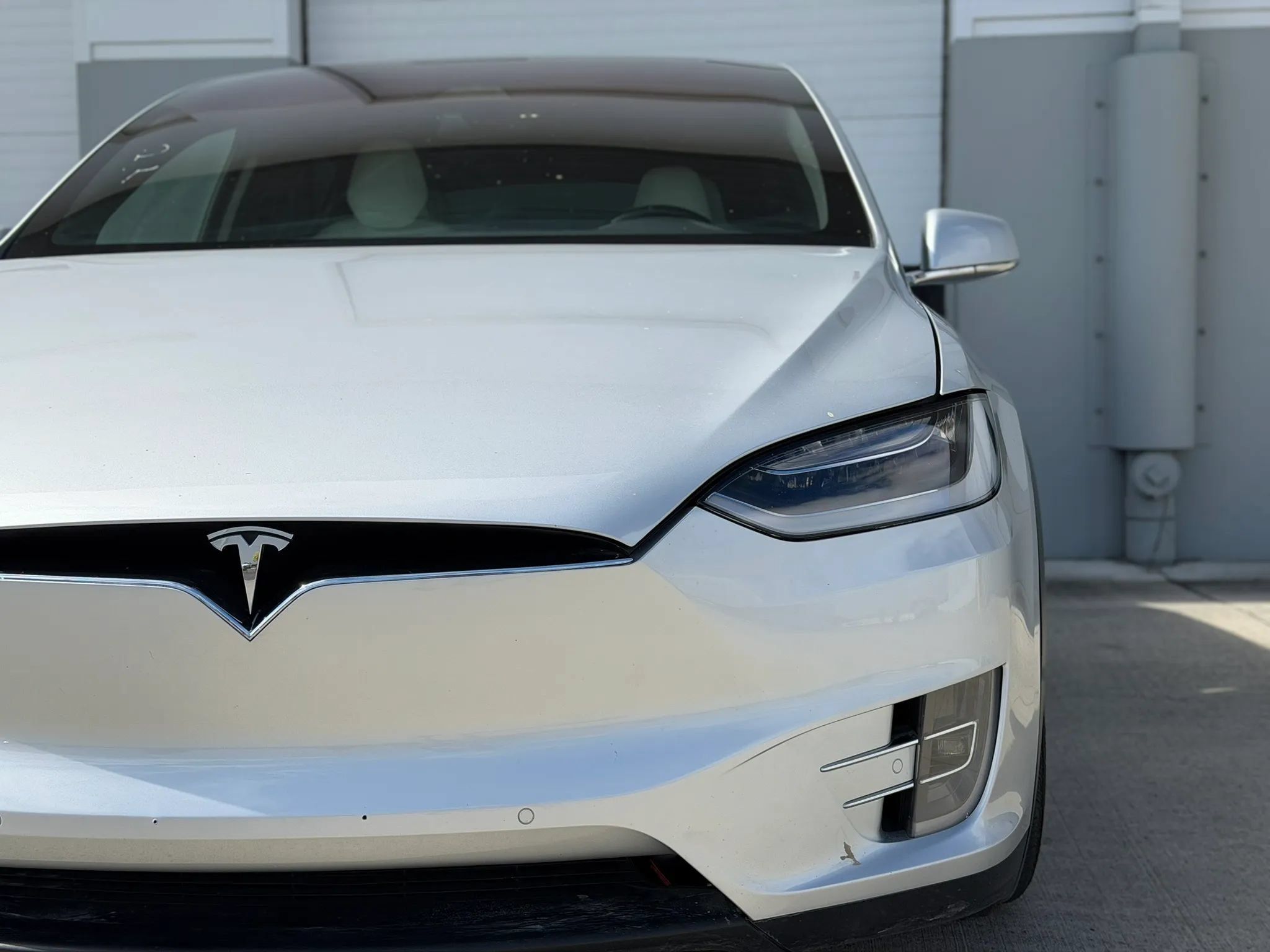 Used 2017 Tesla Model X 75D AWD/4WD image 33