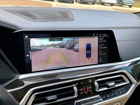 Used 2021 BMW X5 sDrive40i w/ Premium Package image 31