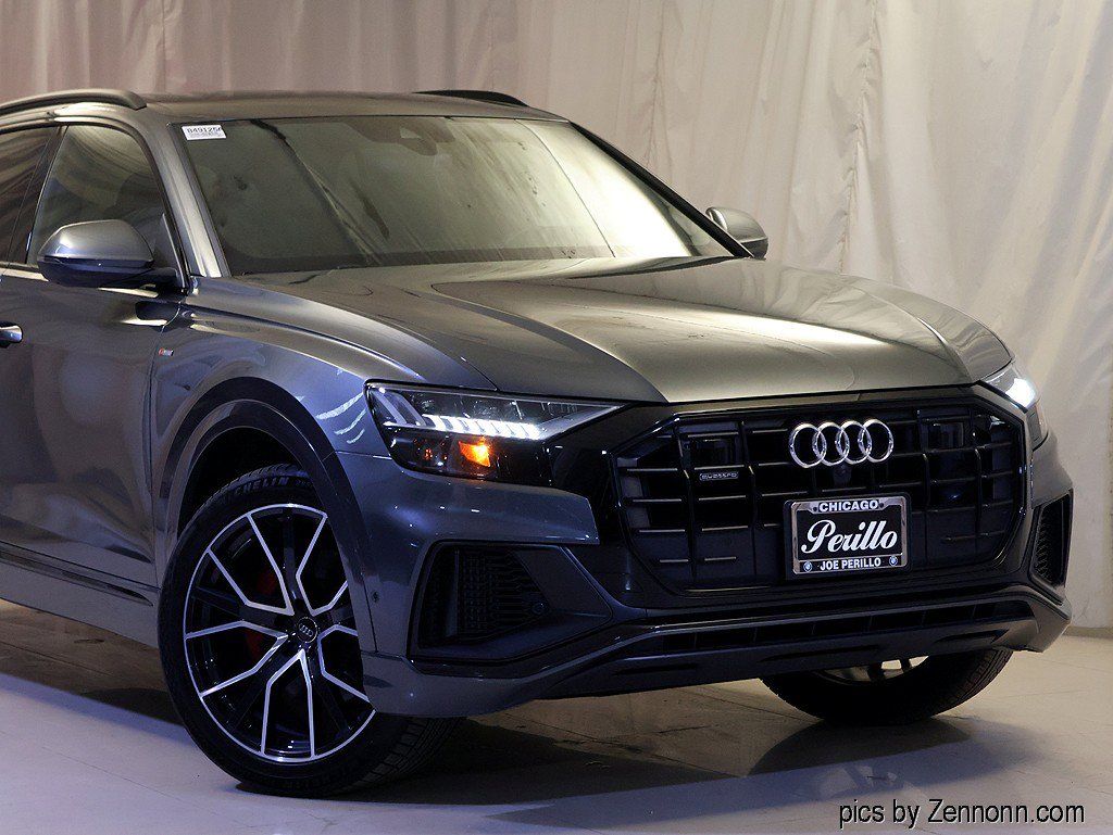 Used 2019 Audi Q8 Prestige AWD/4WD image 2