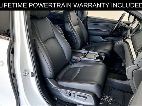 Used 2025 Honda Odyssey Sport-L image 9