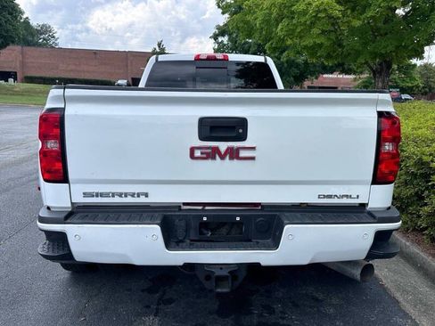 Used 2016 GMC Sierra 3500 Denali w/ Driver Alert Package AWD/4WD image 4