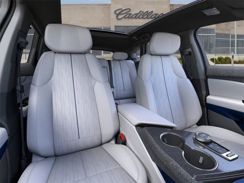 New 2026 Cadillac Optiq Sport 2 image 16