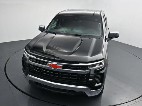 Used 2022 Chevrolet Silverado 1500 LT AWD/4WD image 25