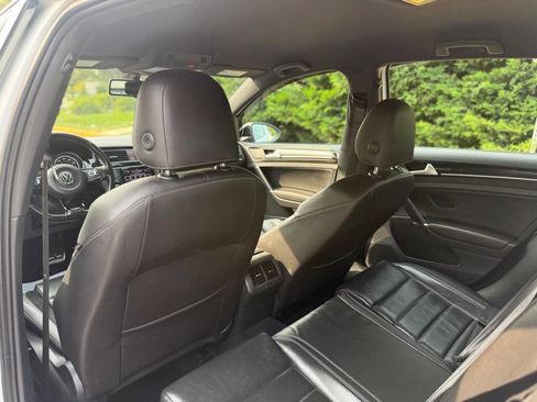 Used 2015 Volkswagen Golf R 4Motion AWD 4dr Hatchback image 30