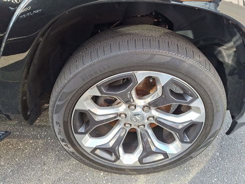 Used 2019 RAM 1500 Limited image 5