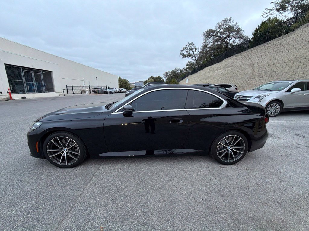 Certified 2022 BMW 230i Coupe w/ Convenience Package RWD image 2