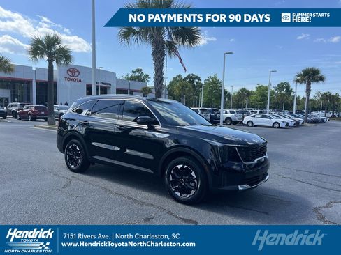 Used 2025 Kia Sorento S w/ Panoramic Sunroof Package AWD/4WD image 1