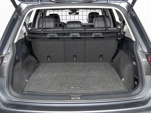 Used 2022 Volkswagen Tiguan SE AWD/4WD image 20