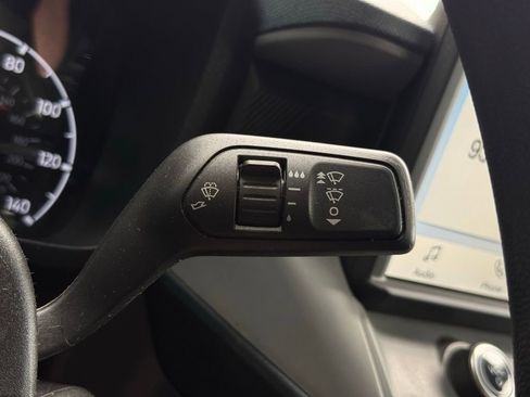 Used 2022 Ford Maverick XL w/ Equipment Group 100A Standard AWD/4WD image 24