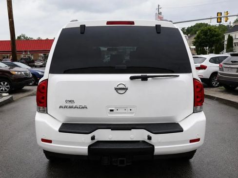 Used 2013 Nissan Armada SV AWD/4WD image 5