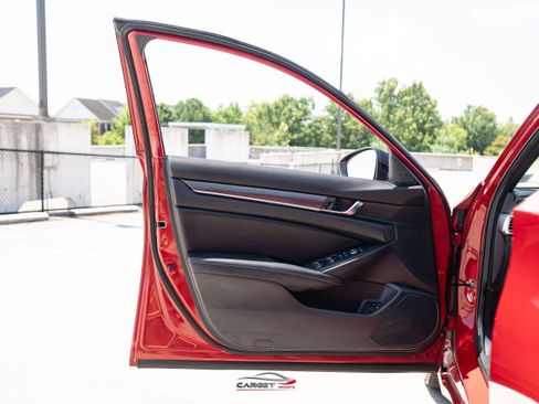 Used 2021 Honda Accord Sport image 39
