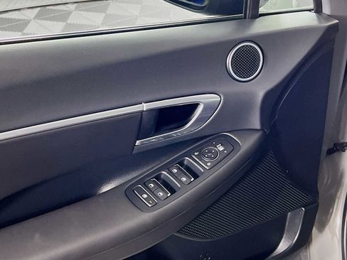 Used 2023 Hyundai Sonata SEL w/ Cargo Package image 18