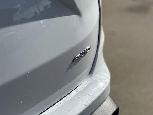 Used 2024 Ford Edge SEL image 26