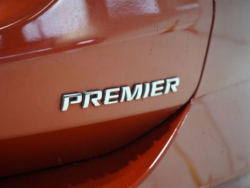 Used 2020 Chevrolet Equinox Premier image 13