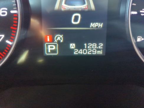 Used 2025 Subaru Outback Onyx Edition AWD/4WD image 20