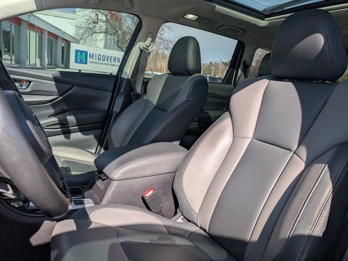 Used 2022 Subaru Ascent Onyx Edition image 13