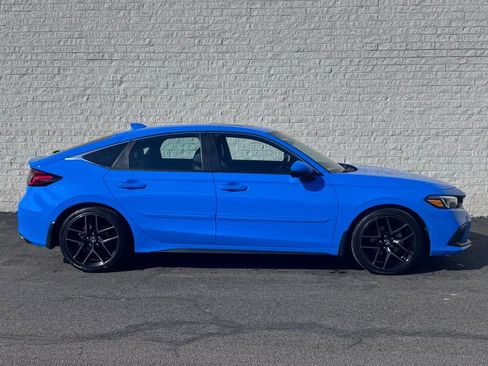 Used 2024 Honda Civic Sport Touring image 7