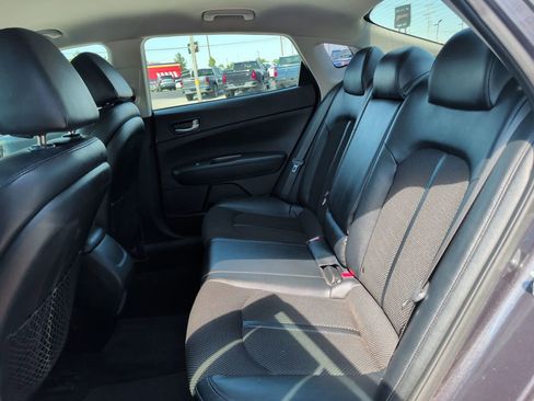 Used 2019 Kia Optima S FWD image 19