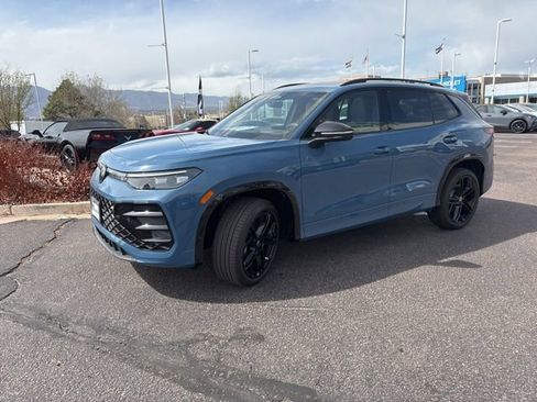 New 2026 Volkswagen Tiguan SE R-Line AWD/4WD image 3
