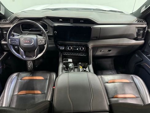 Used 2023 GMC Sierra 1500 AT4 image 32