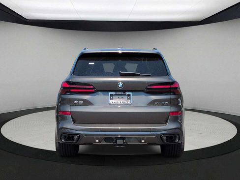 New 2026 BMW X5 xDrive40i w/ M Sport Package AWD/4WD image 7
