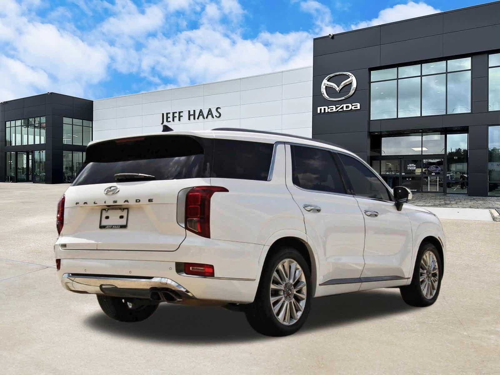 Used 2020 Hyundai Palisade Limited FWD image 3