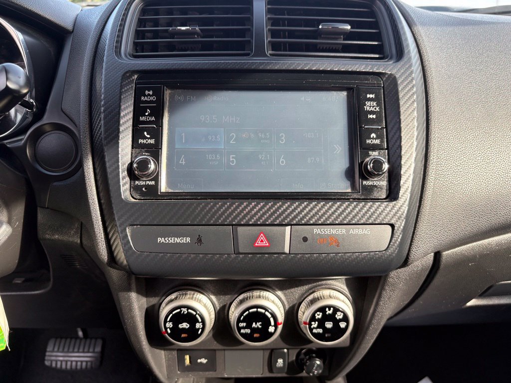 Used 2023 Mitsubishi Outlander Sport AWD image 21