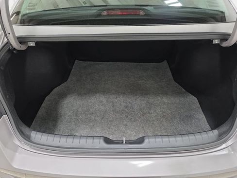 Used 2023 Hyundai Elantra SEL FWD image 34