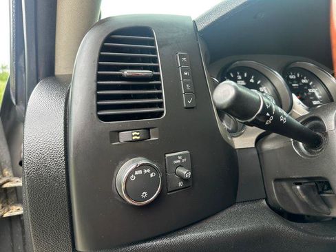Used 2013 GMC Sierra 1500 SLE w/ Power Tech Package AWD/4WD image 11