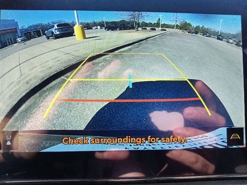 Used 2024 Toyota RAV4 XLE w/ Convenience Package image 21