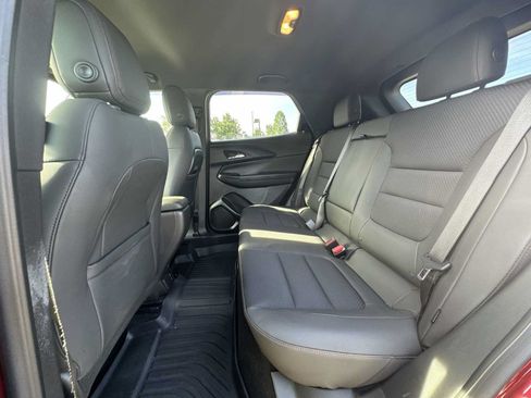 Certified 2023 Chevrolet TrailBlazer RS w/ Convenience Package AWD/4WD image 28