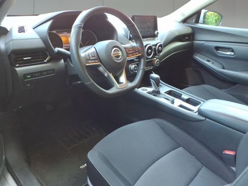 Used 2023 Nissan Sentra SV w/ All-Weather Package FWD image 6