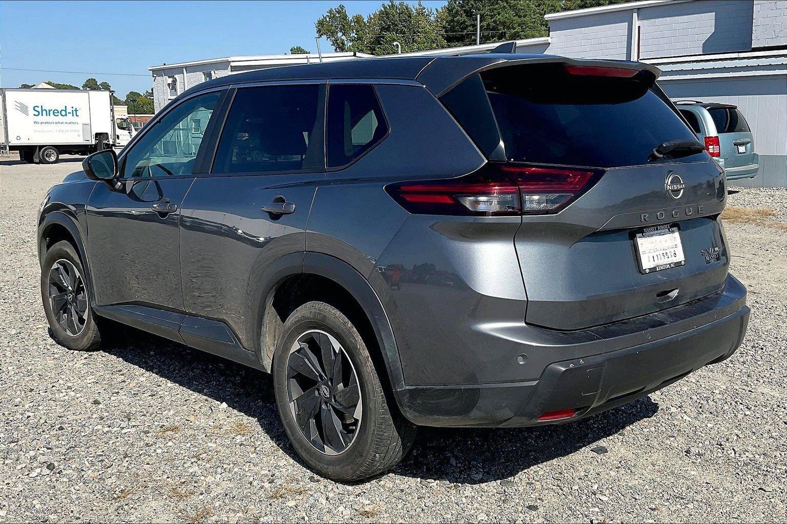 Certified 2024 Nissan Rogue SV AWD/4WD image 5