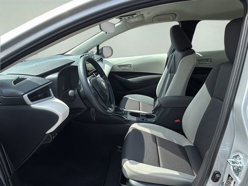 New 2026 Toyota Corolla LE FWD image 17