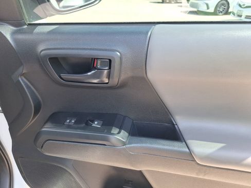 Used 2023 Toyota Tacoma SR AWD/4WD image 35