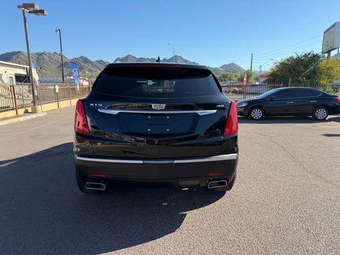Used 2019 Cadillac XT5 FWD image 6