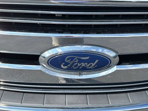 Used 2019 Ford F350 Lariat w/ Tow Technology Bundle AWD/4WD image 22