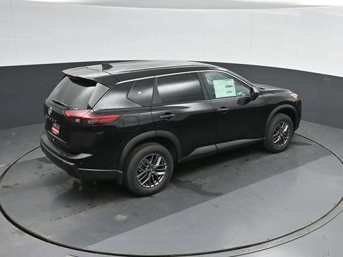New 2026 Nissan Rogue S image 30
