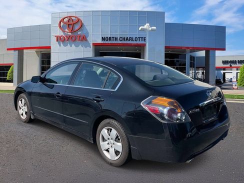 Used 2008 Nissan Altima 2.5 S w/ Emergency Aid Pkg FWD image 4