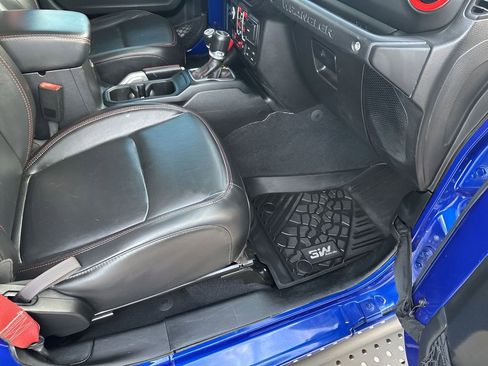 Used 2020 Jeep Wrangler Unlimited Rubicon w/ Quick Order Package 28Y Recon image 16