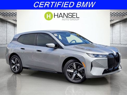 Used 2026 BMW iX xDrive45 w/ Premium Package AWD/4WD image 1