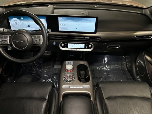 Used 2023 Genesis GV60 Advanced AWD/4WD image 15