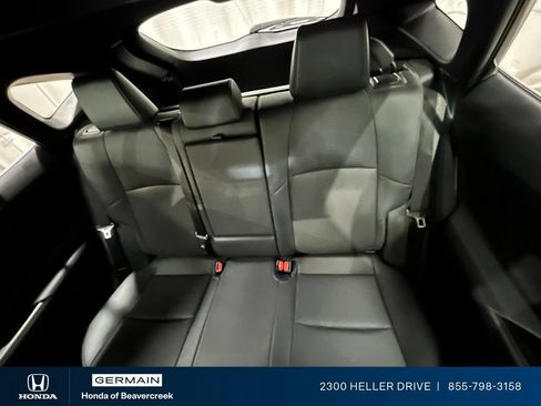 Used 2024 Toyota Venza Limited AWD/4WD image 27