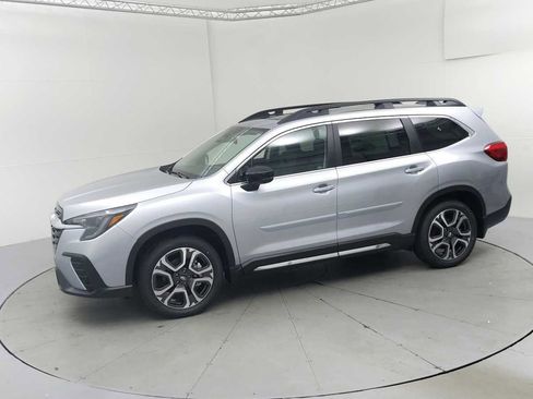 New 2025 Subaru Ascent Limited image 5