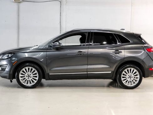 Used 2019 Lincoln MKC Premiere FWD image 11