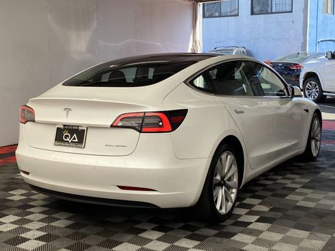 Used 2018 Tesla Model 3 Performance image 7