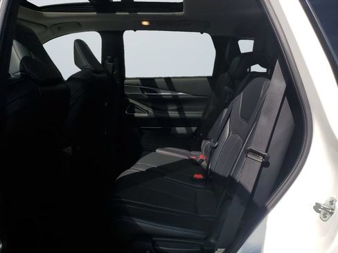 Used 2023 INFINITI QX60 Luxe w/ Performance Audio Package AWD/4WD image 13